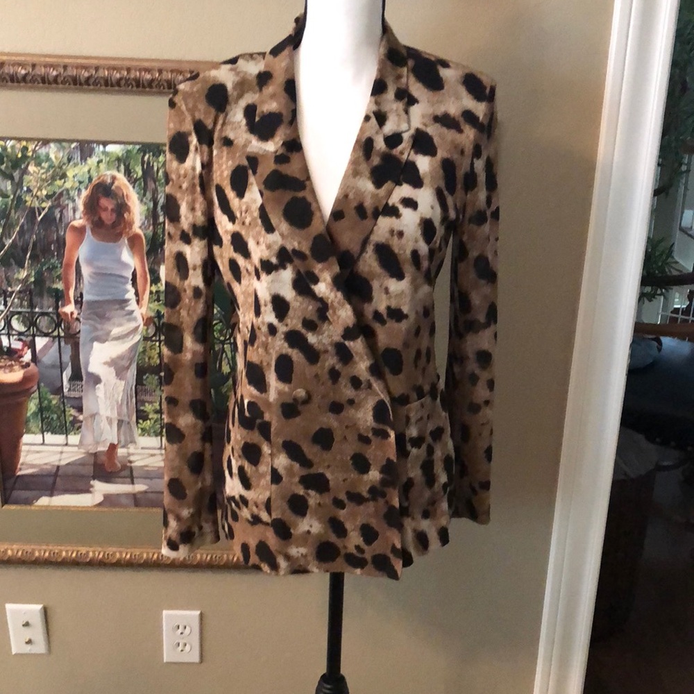 Leopard blazer